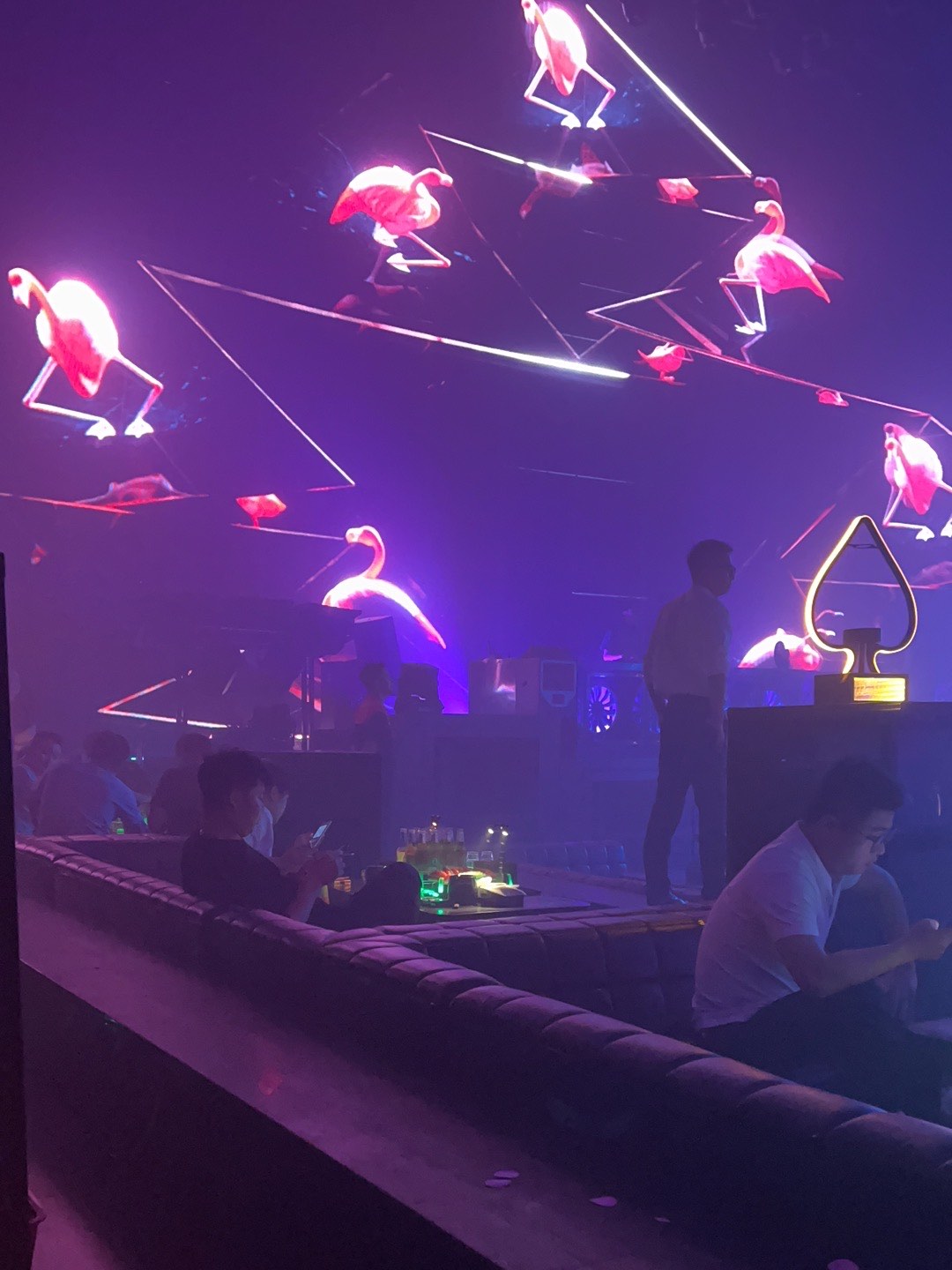 玉溪商务ktv推荐商务ktv哪里好玩指南-华宁县ktv预订